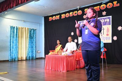 हिंदी दिवस समारोह की तस्वीर 5